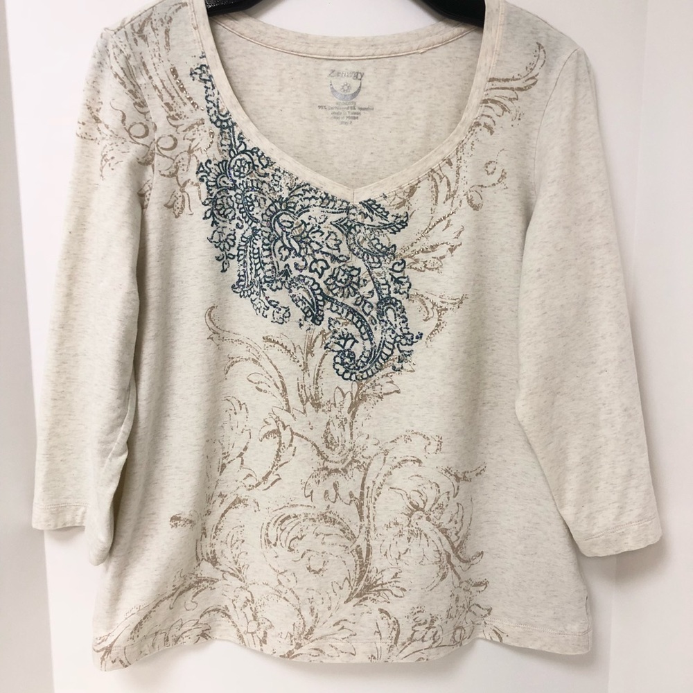 Zenergy by Chico’s cream colored top.